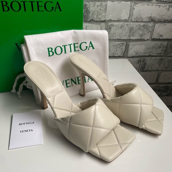 SOLD- Bottega Lido Heeled Mules - Picture 2 of 3
